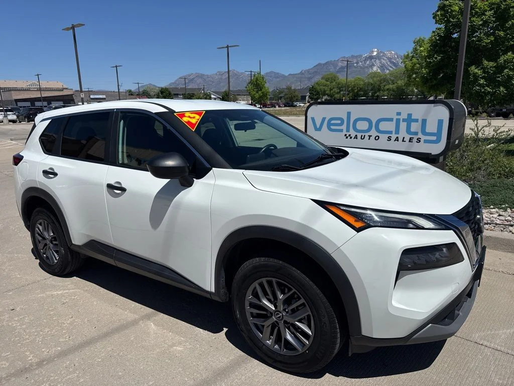2023 Nissan Rogue S AWD's photo
