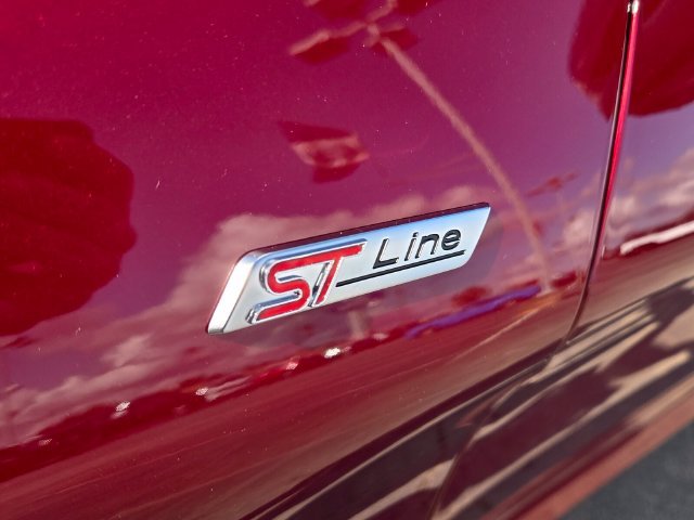 New 2027 Ruby Red Metallic Tinted Clearcoat Ford ST-Line image 40