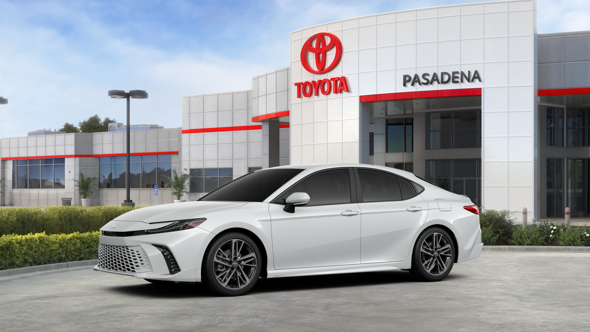 New 2026 Wind Chill Pearl Toyota XSE image 29