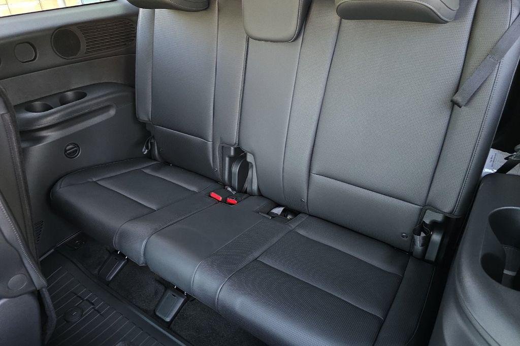 2026 Hyundai Palisade XRT Pro - Photo 13
