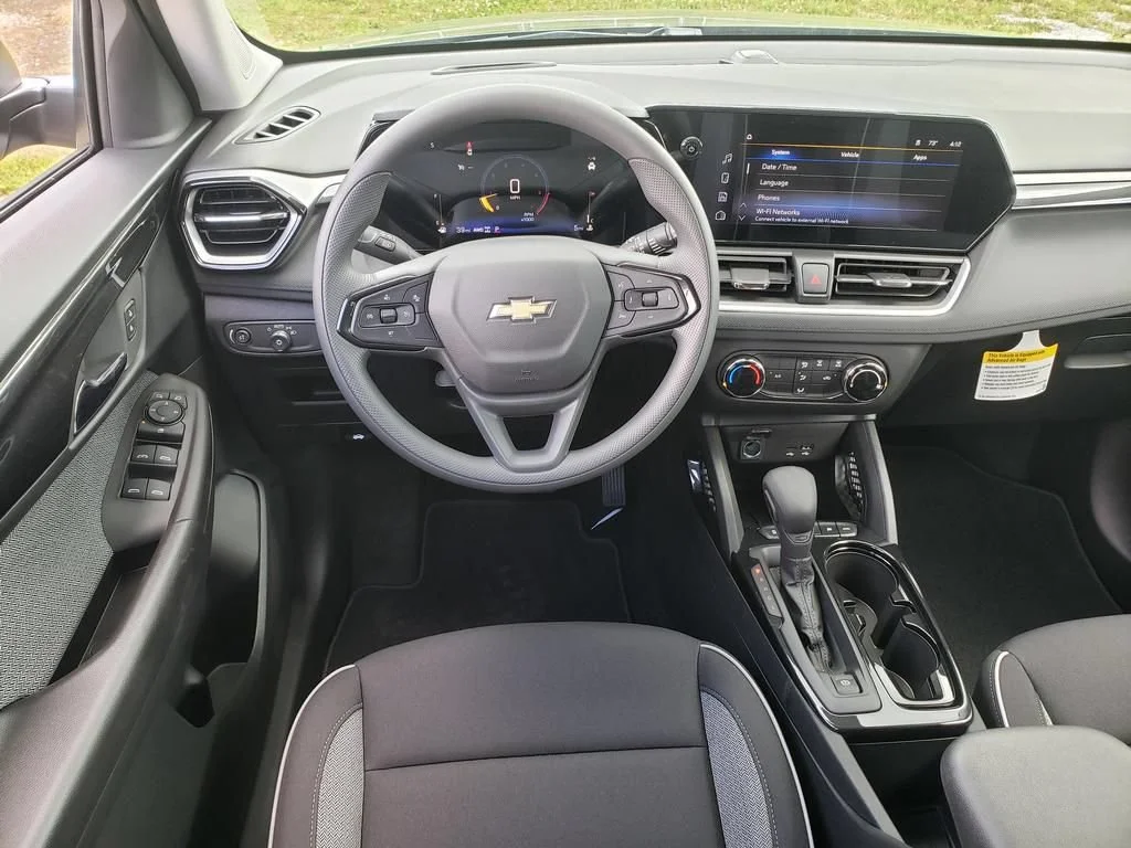 2026 Chevrolet Trailblazer LS - Photo 18