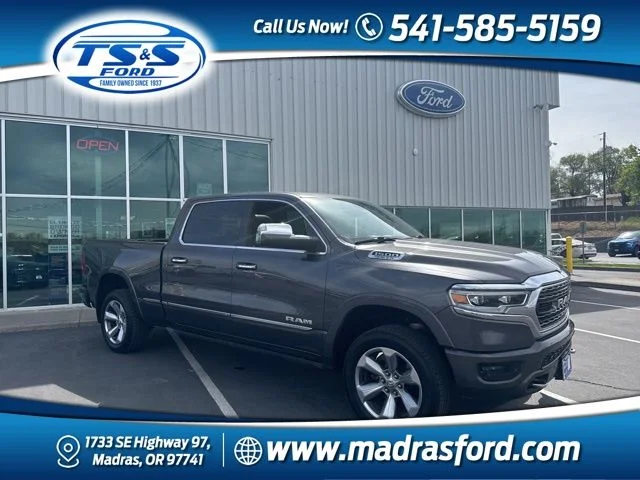 2019 RAM 1500 Limited 4x4 Crew Cab 6'4's photo