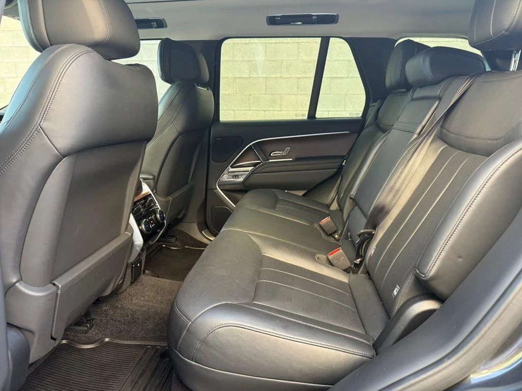 2024 Land Rover Range Rover SE - Photo 13