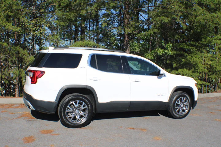 Certified Used 2023 SUMMIT WHITE GMC SLT image 2