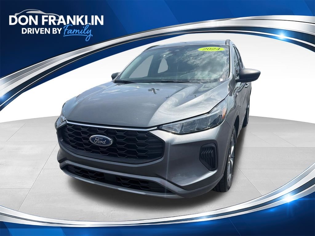 Used 2024 Gray Ford ST-Line image 1