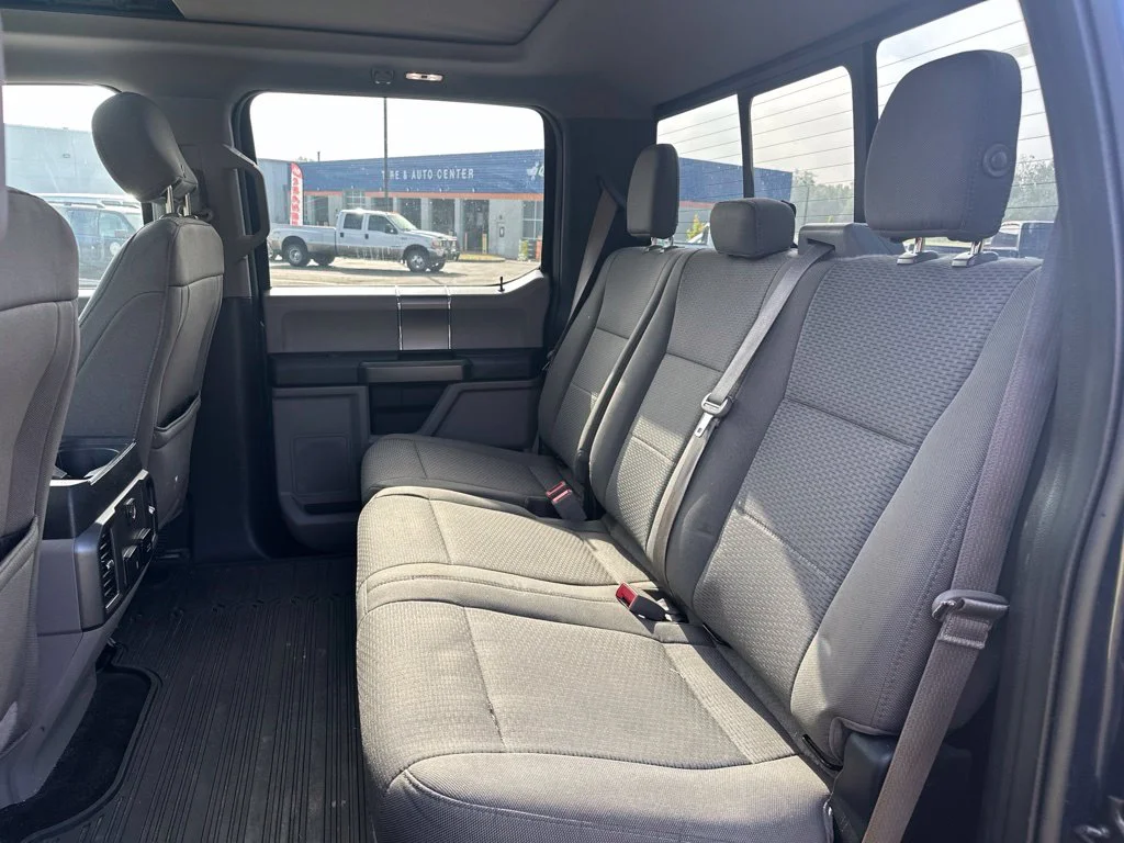 Used 2018 Blue Ford XLT image 10