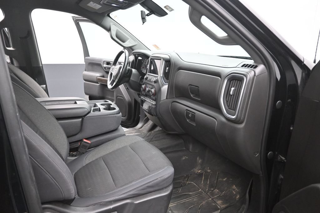 Used 2019 Black Chevrolet LT image 14