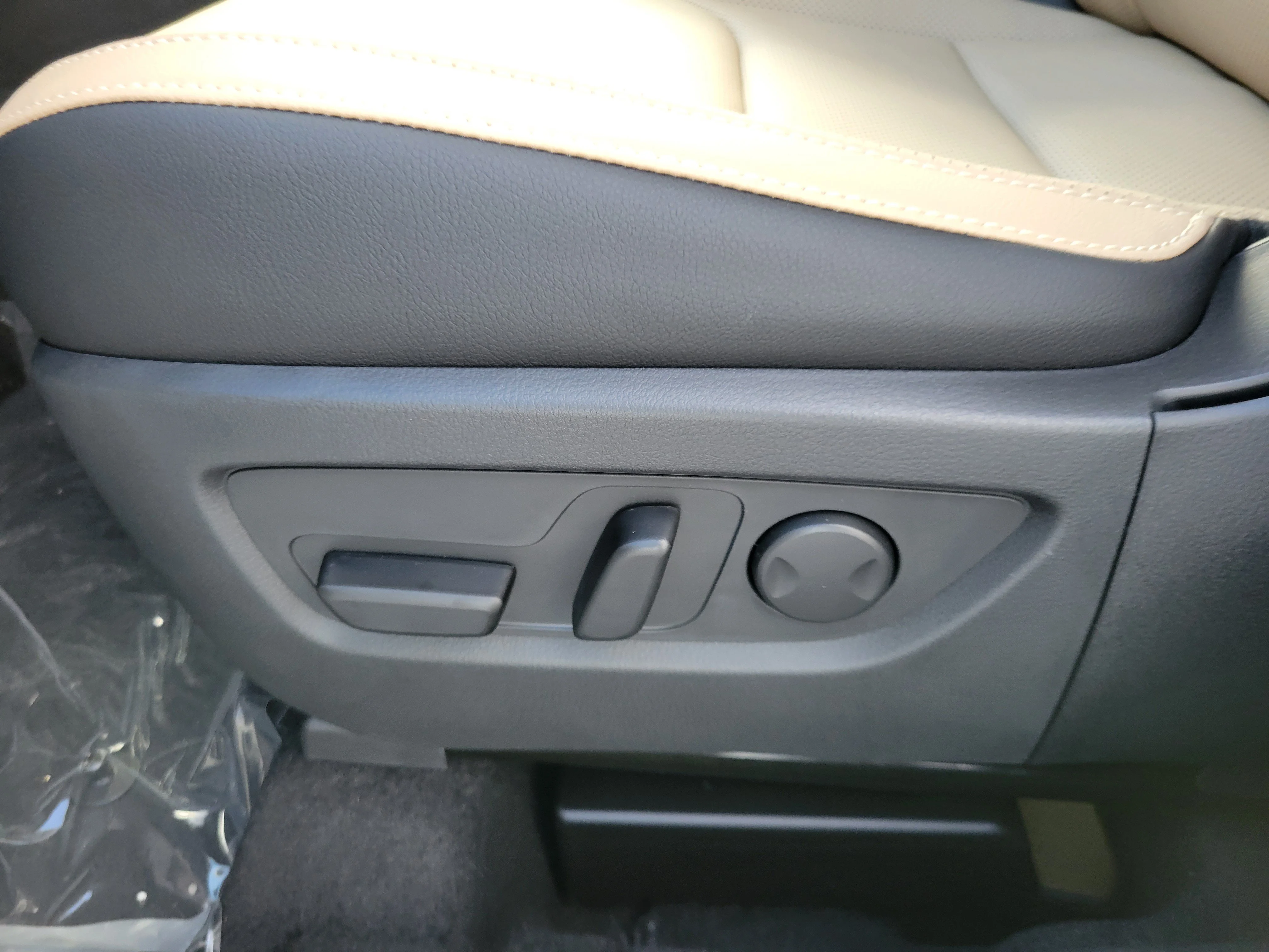 New 2026 Machine Gray Metallic Mazda 2.5 S Premium Plus AWD image 10