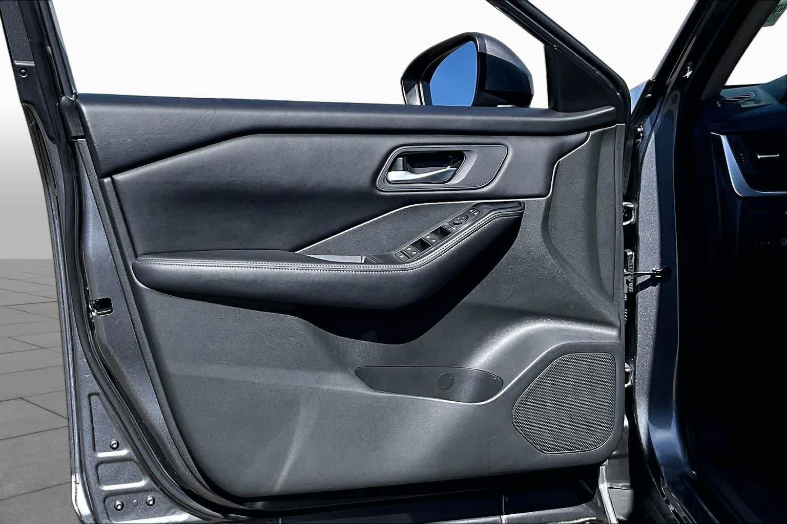 Used 2024 Gun Metallic Nissan SV image 22