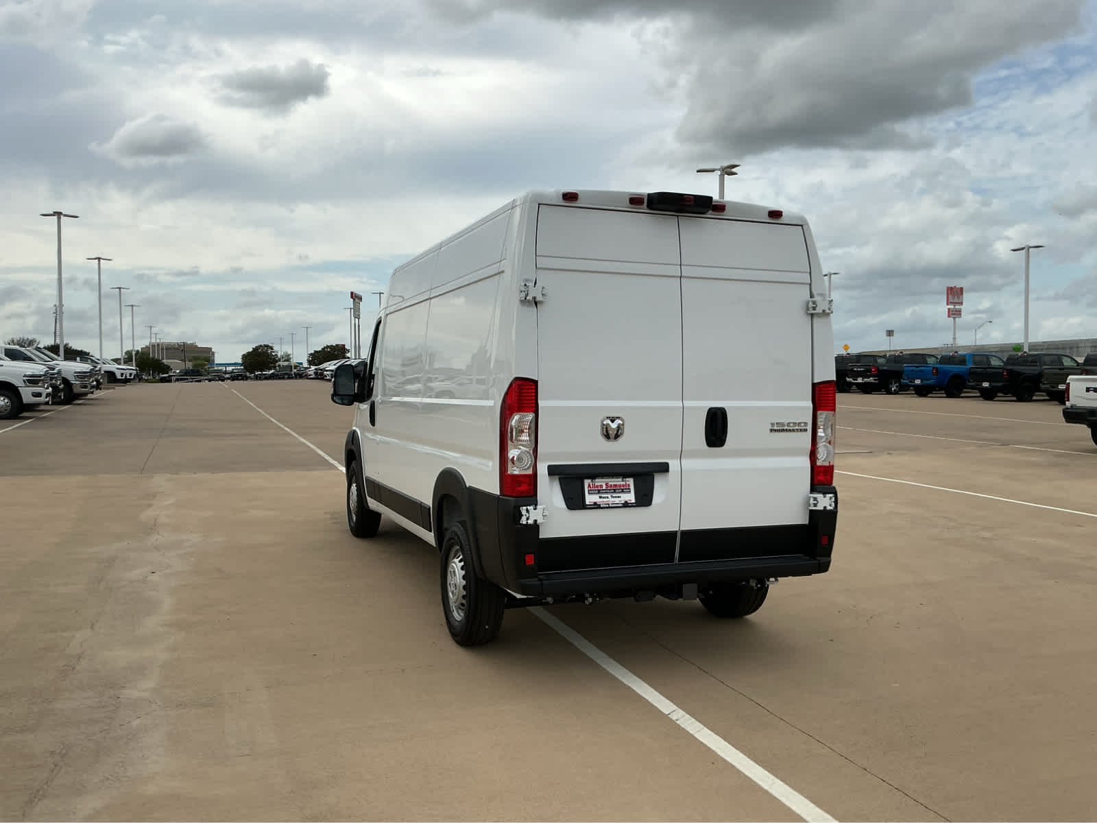 New 2026 Bright White Clearcoat Ram Tradesman image 9