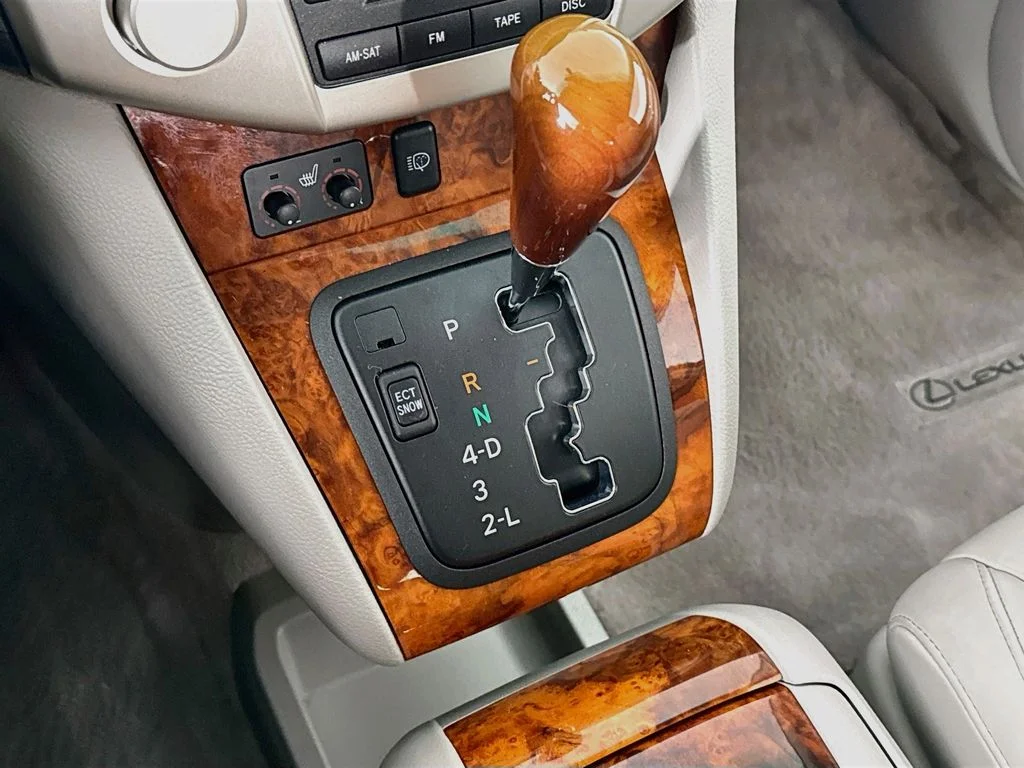 Used 2007 Flint Mica Lexus 350 image 17