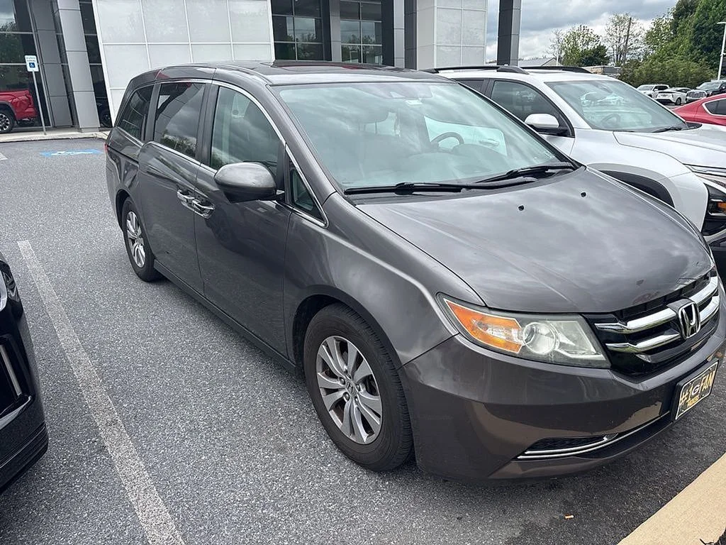 Used 2015  Honda EX-L image 2