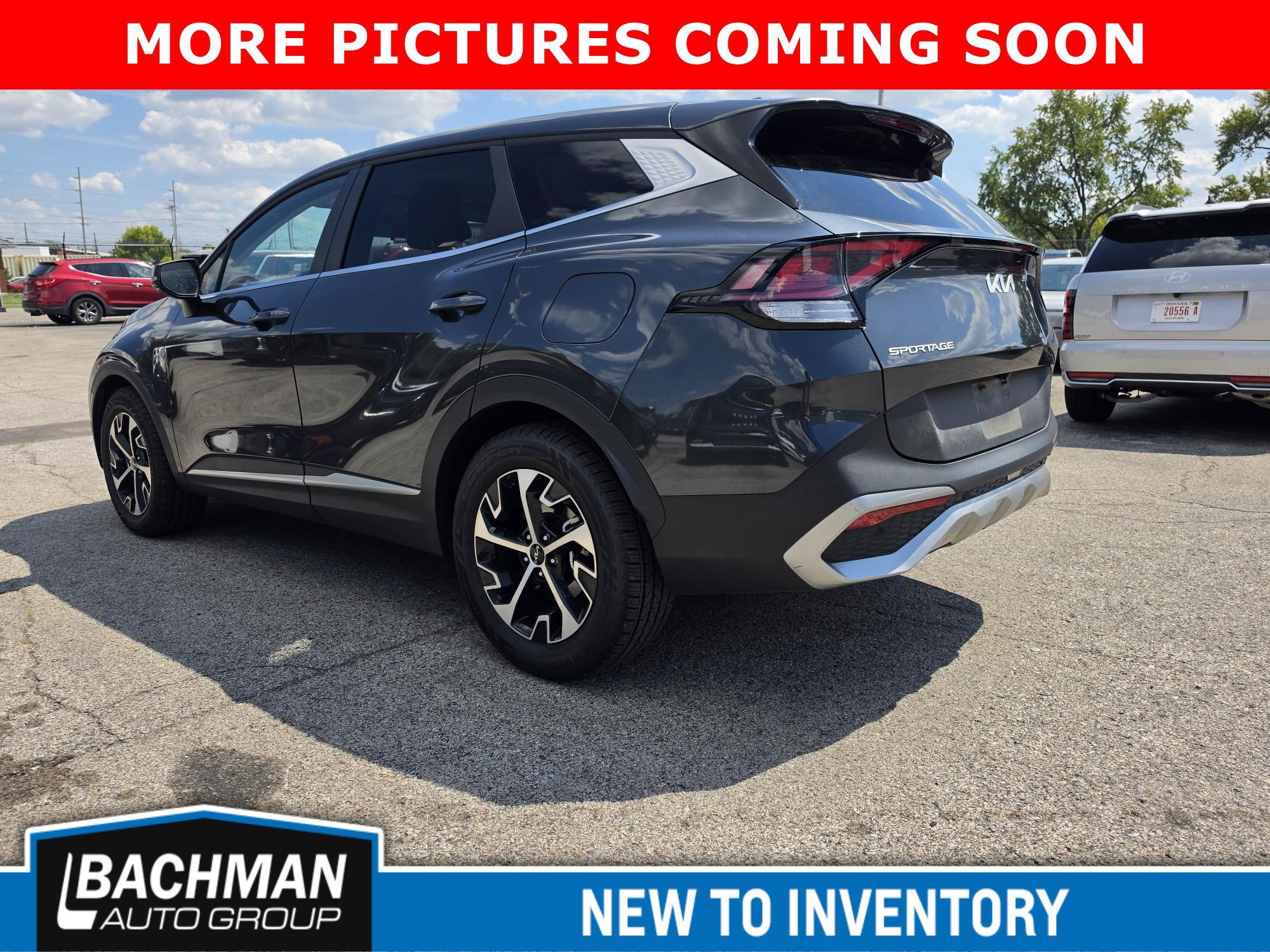 Used 2023 Gravity Gray Kia EX image 4