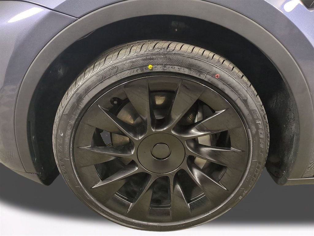 2023 Tesla Model Y Long Range - Photo 11