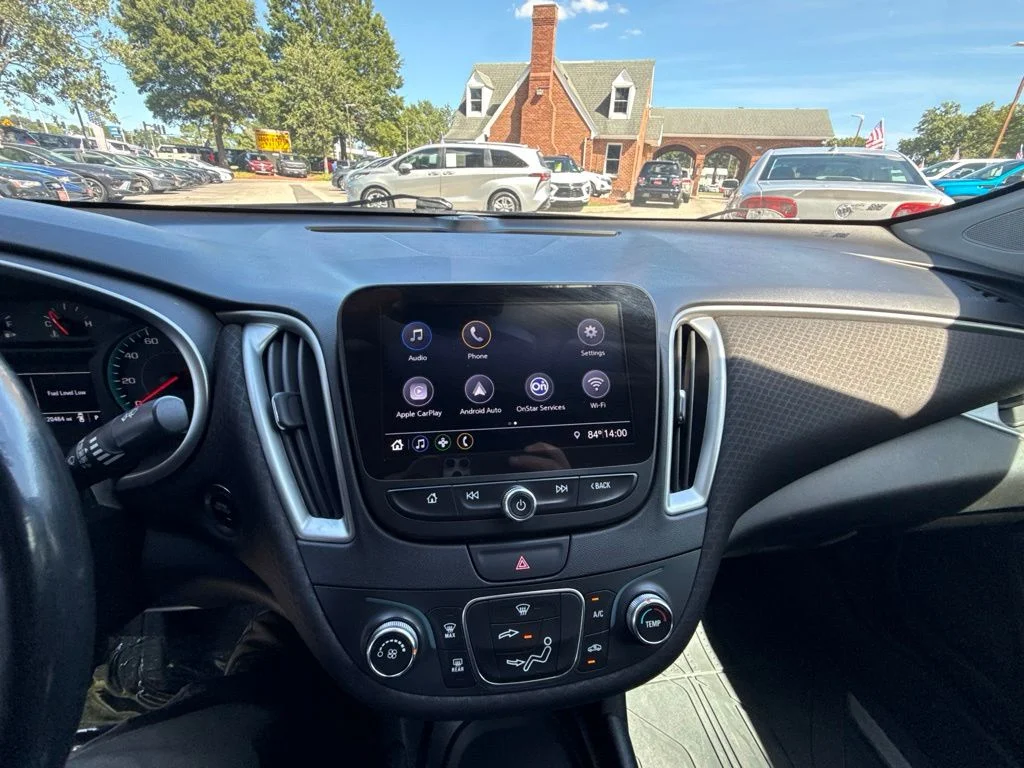 Used 2019 Black Chevrolet RS image 17