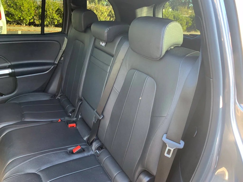 Used 2021 Gray Mercedes-Benz GLB 250 image 23