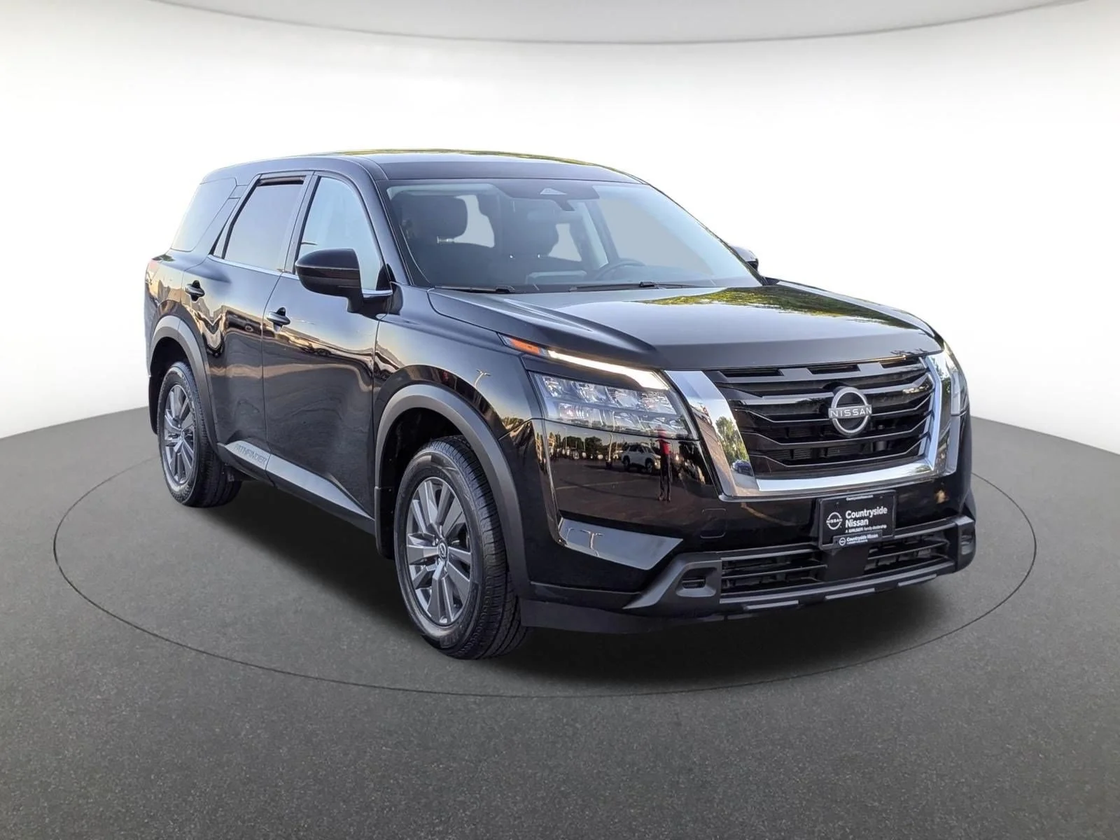 Used 2024 Super Black Nissan S image 3