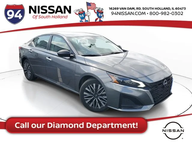 Used 2024 Gray Nissan 2.5 SV image 1