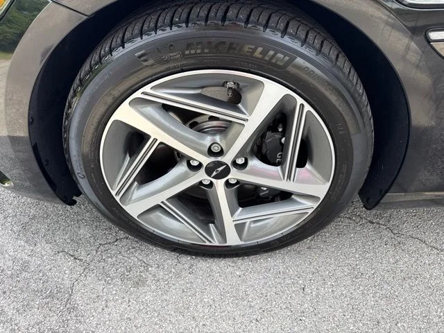Used 2025 Black Genesis 3.5T image 17