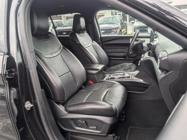 Used 2020 Agate Black Metallic Ford ST image 37