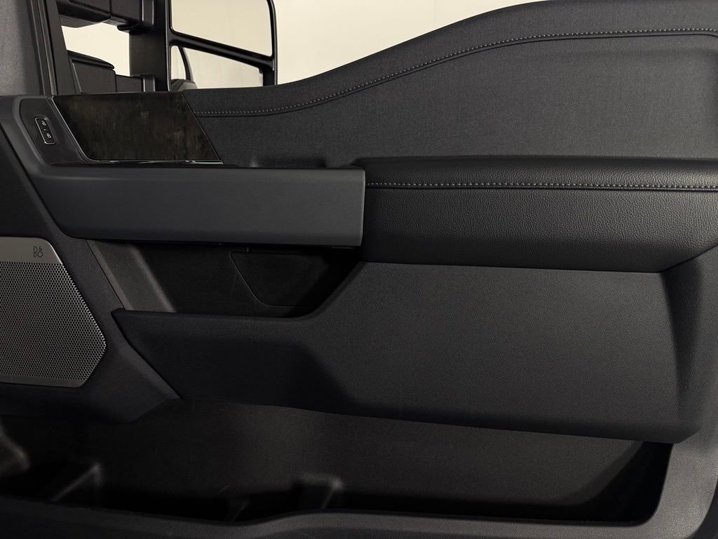 2024 Ford F-250 Super Duty Lariat - Photo 32