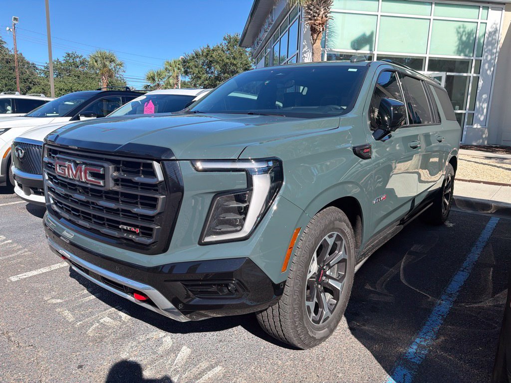 Used 2026 Green GMC AT4 Ultimate image 1