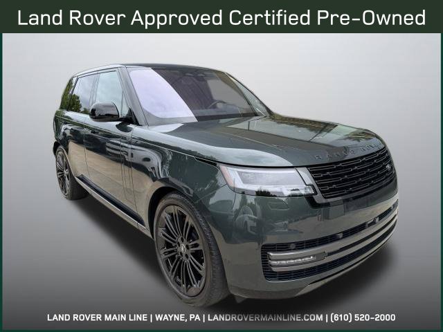 Certified Used 2023 Belgravia Green Land Rover SE image 8