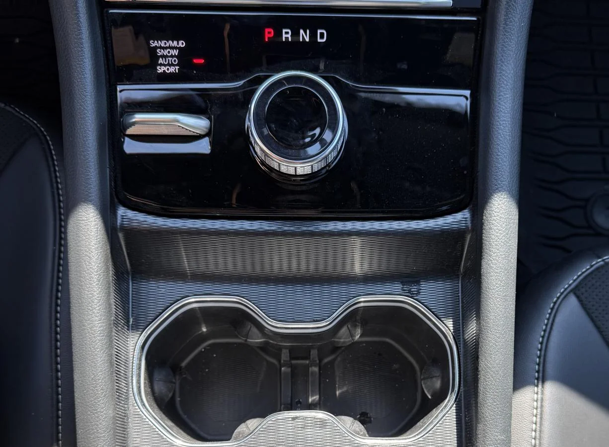 New 2026 Black Jeep Altitude image 25