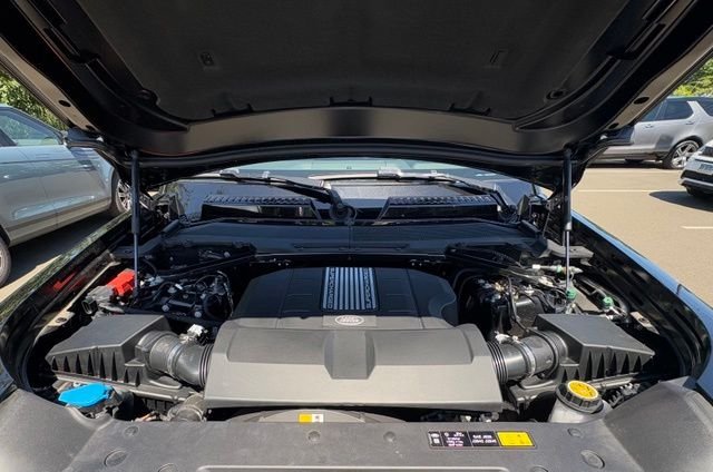 Certified Used 2025 Black Land Rover V8 image 50