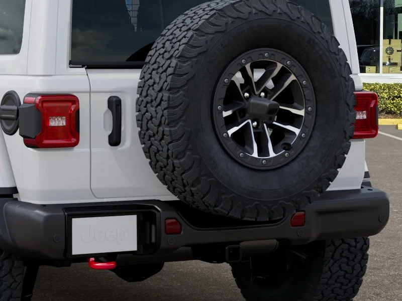 New 2026 Bright White Clear-Coat Exterior Paint Jeep Rubicon X image 13