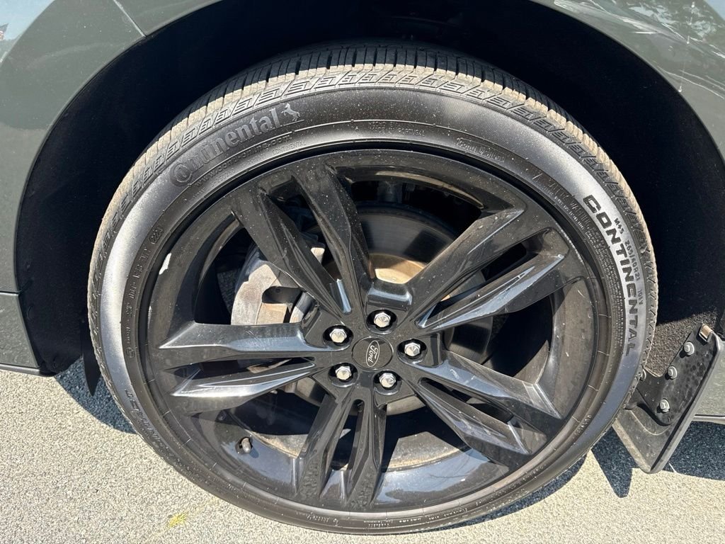 2022 Ford Edge ST - Photo 9