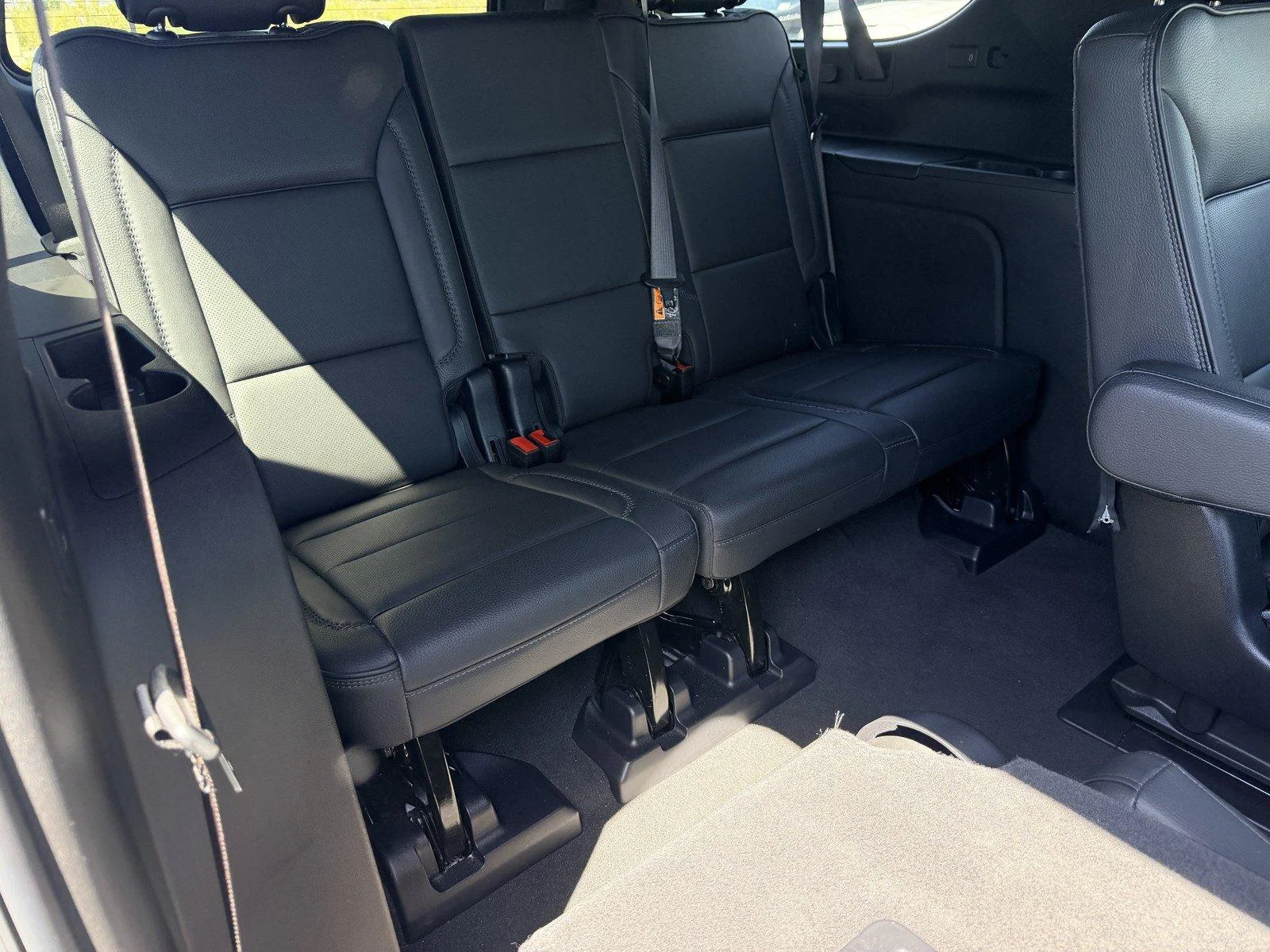 Used 2025 Sterling Metallic GMC Denali image 11
