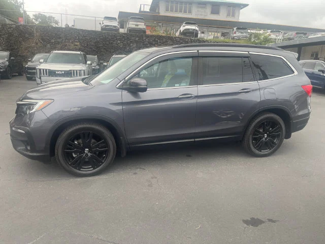 Used 2022 Gray Honda Special Edition image 3