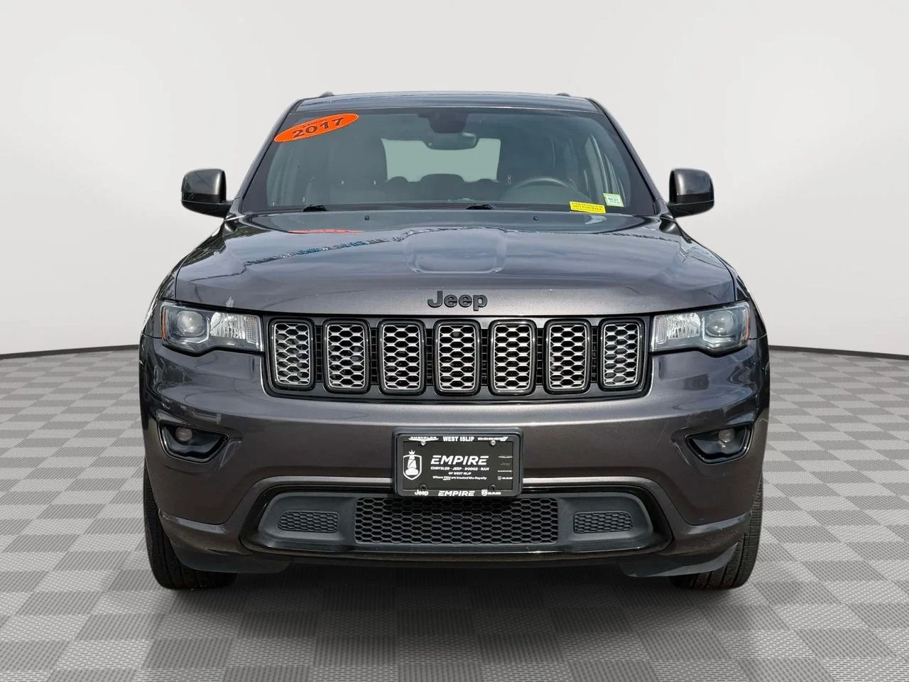 Used 2017 Granite Crystal Metallic Clearcoat Jeep Altitude 4x4 image 2