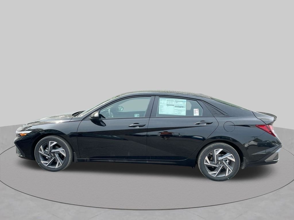2025 Hyundai Elantra SEL - Photo 29