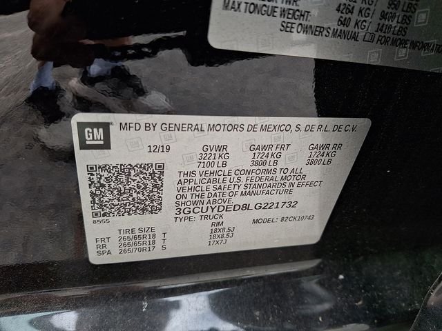 Used 2020 Black Chevrolet LT image 24