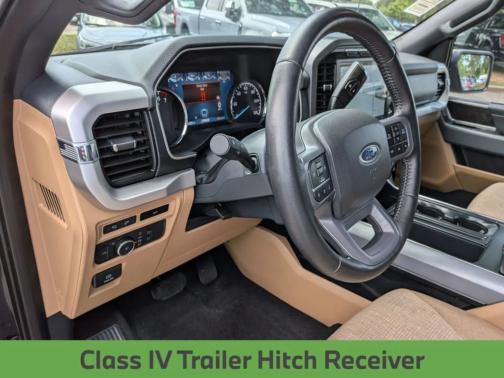 Used 2022 Black Ford XLT image 34