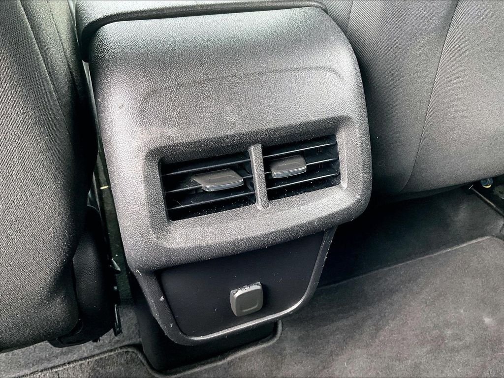 Used 2018 Orange Chevrolet LT image 27