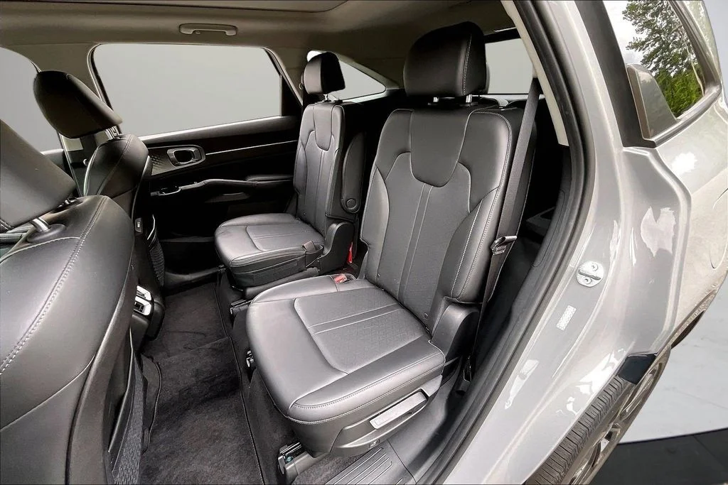 Used 2023 Gray Kia SX image 25