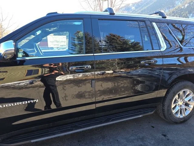 2026 Chevrolet Suburban Premier - Photo 18