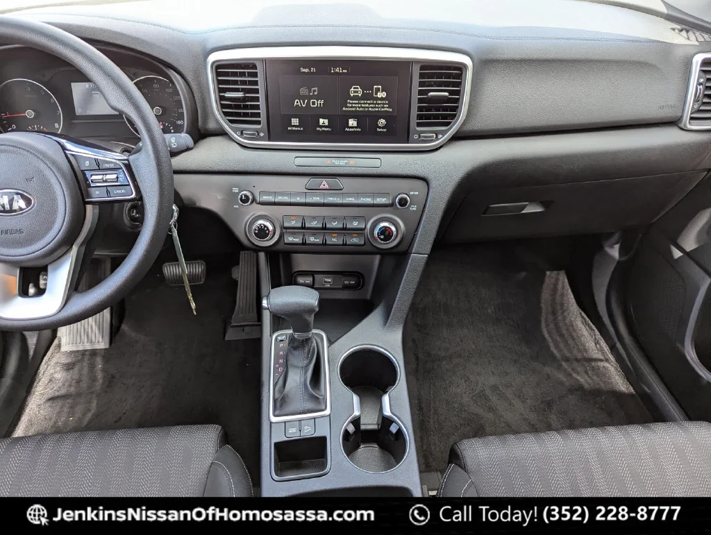 Used 2022 Silver Kia LX image 22