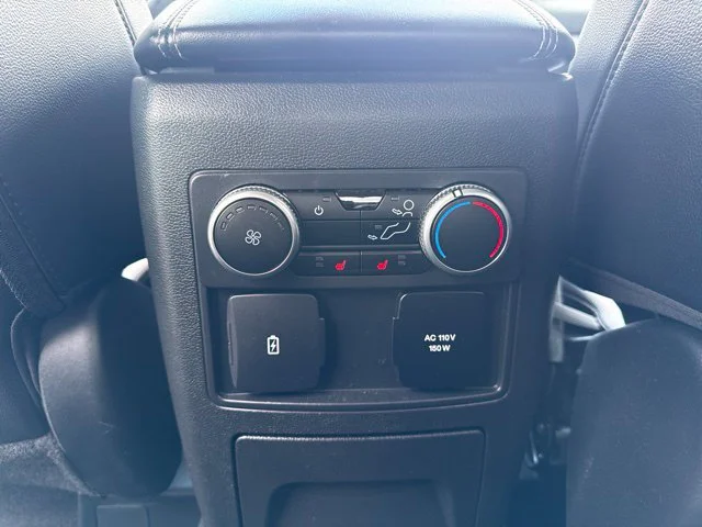 Used 2023 White Ford Limited image 12