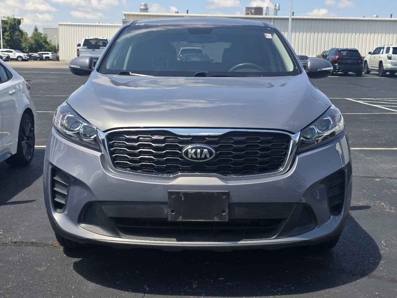 Used 2020 Silver Kia L image 2