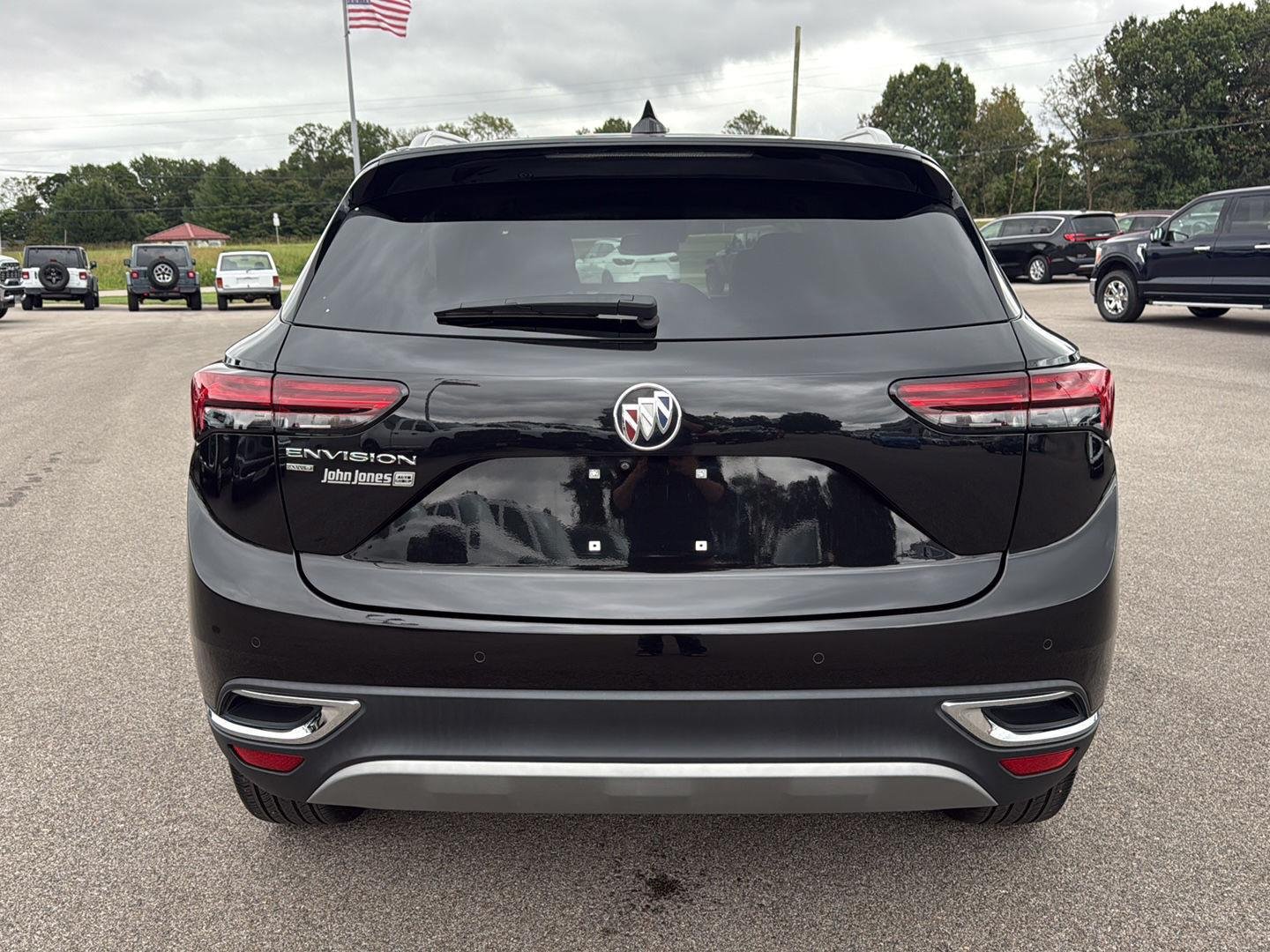 2023 Buick Envision Essence - Photo 18