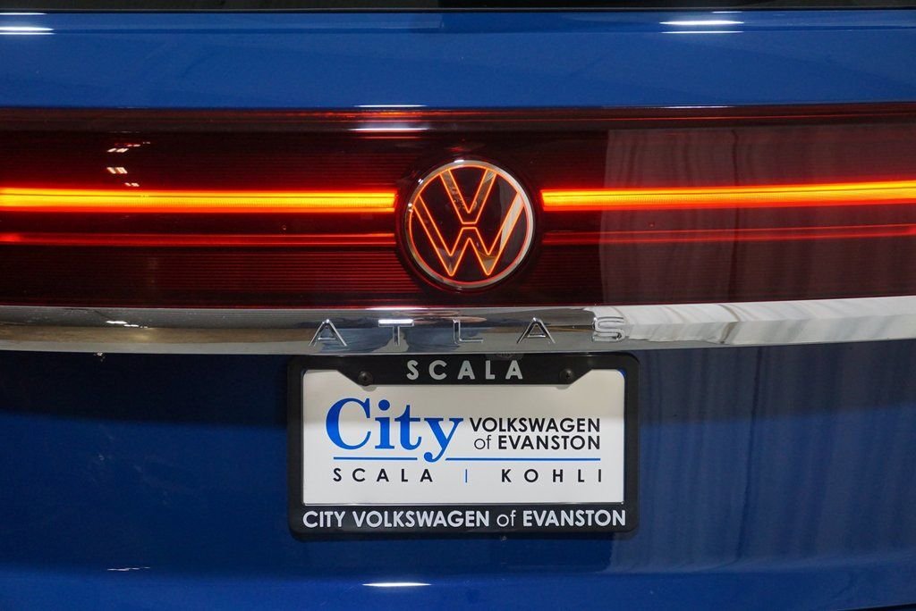 2025 Volkswagen Atlas Cross Sport SE w/Tech - Photo 38