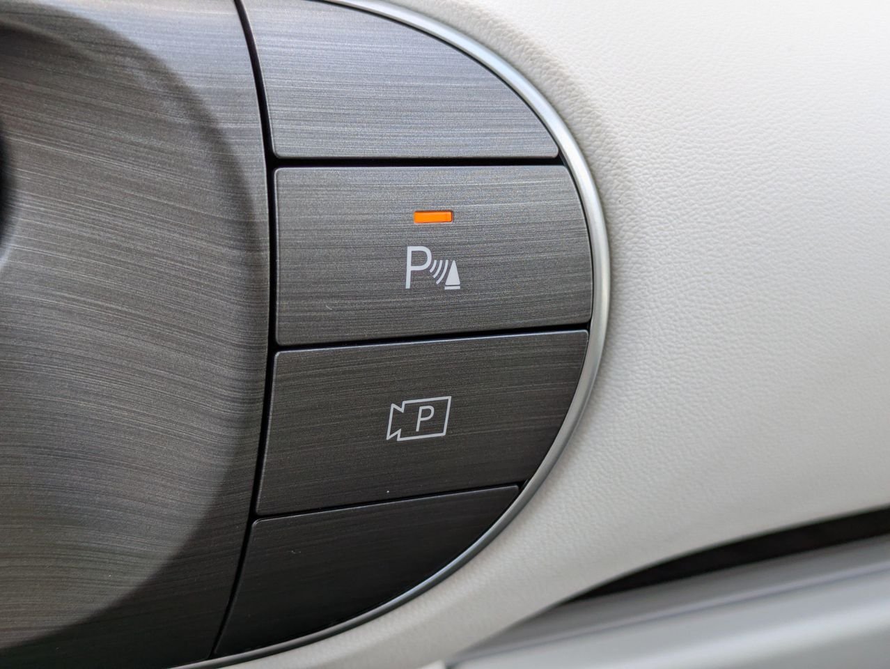 New 2027 Creamy White Pearl Hyundai SE FWD image 26