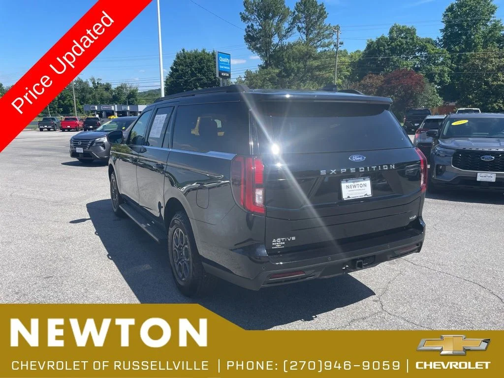 Used 2025 Black Ford Active image 44