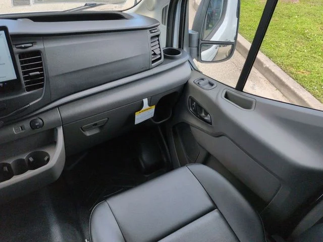 New 2026 Oxford White Ford Passenger Van XL image 17