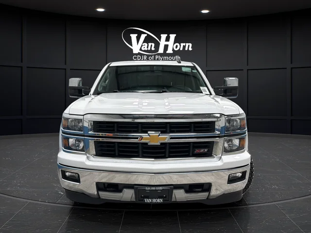 Used 2015 Summit White Chevrolet LT image 2