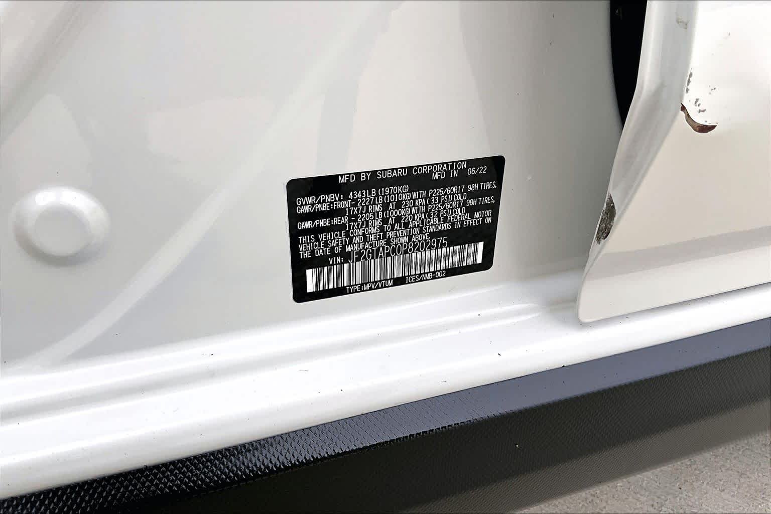 Used 2023 Crystal White Pearl Subaru Premium image 33
